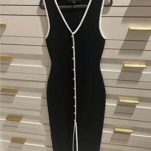 Endless Rose Elegant Black Maxi Dress with White Accents